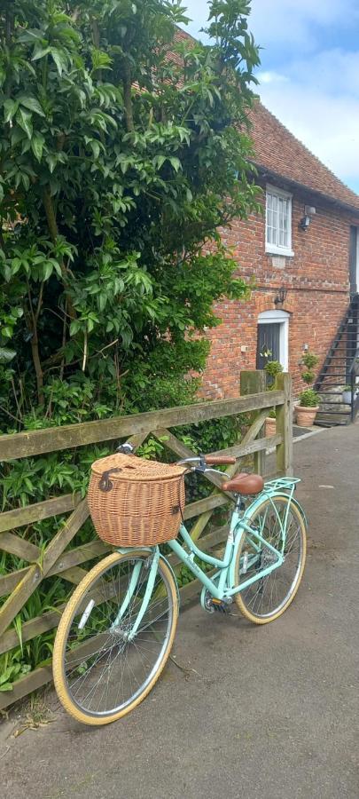 Plumpton Barn Villa Ashford  Eksteriør bilde